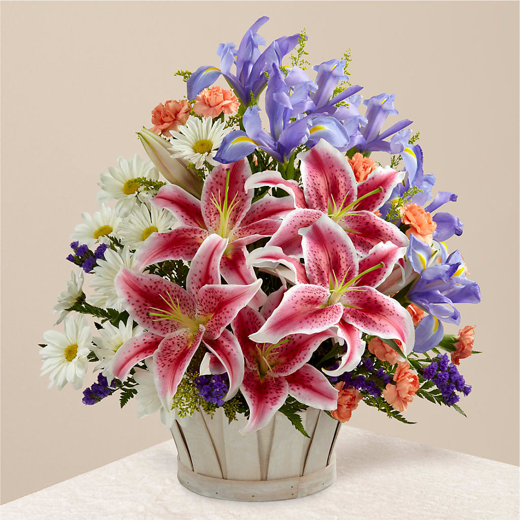 The Wondrous Nature Bouquet – WENDT'S POTS AND POSIES, Dunlap IA