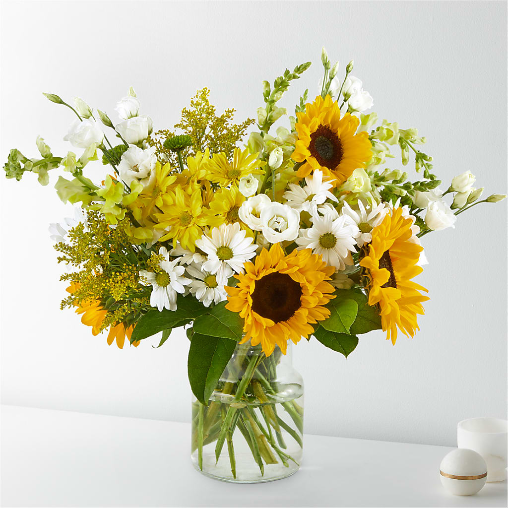 Hello Sunshine Bouquet – WENDT'S POTS AND POSIES, Dunlap IA