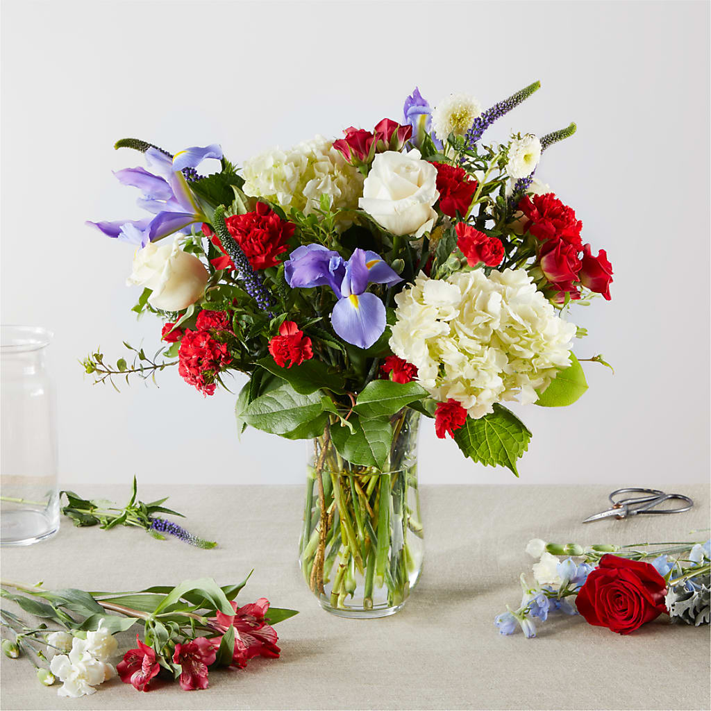 Star Spangled - A Florist Original – WENDT'S POTS AND POSIES, Dunlap IA