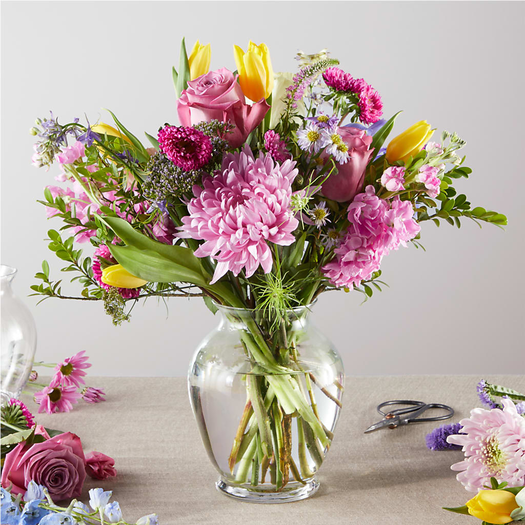 Pastel Tradition - A Florist Original – WENDT'S POTS AND POSIES, Dunlap IA
