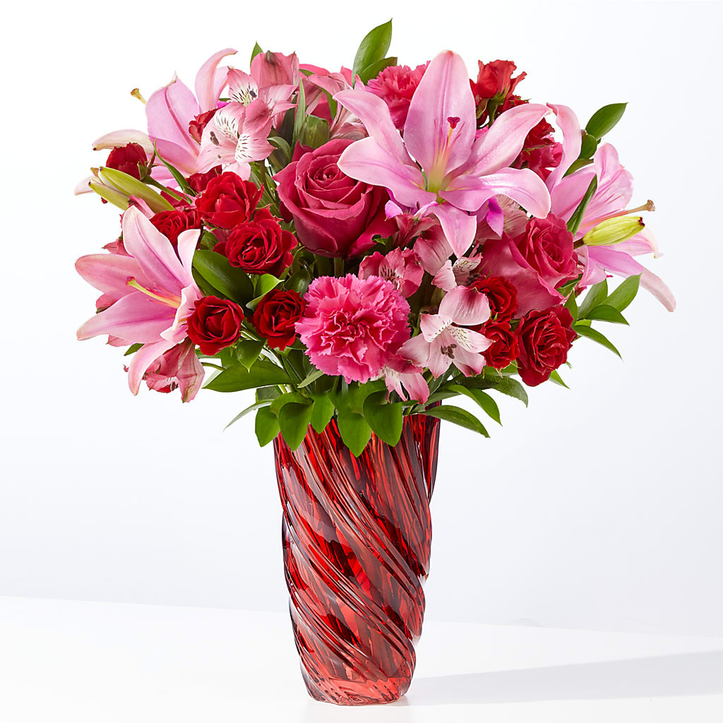 In Love Bouquet with Luxe Swirl Vase – WENDT'S POTS AND POSIES, Dunlap IA