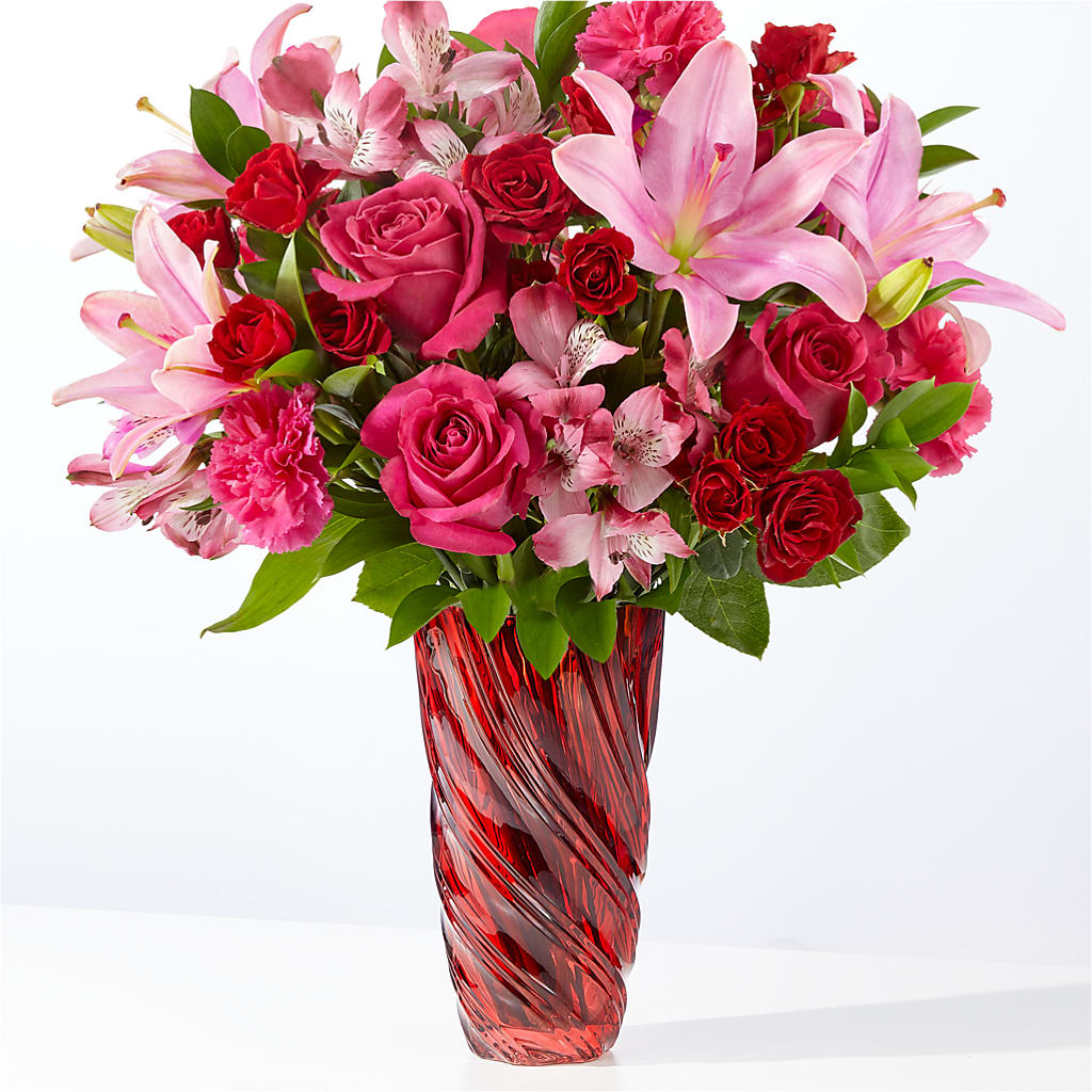 In Love Bouquet with Luxe Swirl Vase – WENDT'S POTS AND POSIES, Dunlap IA