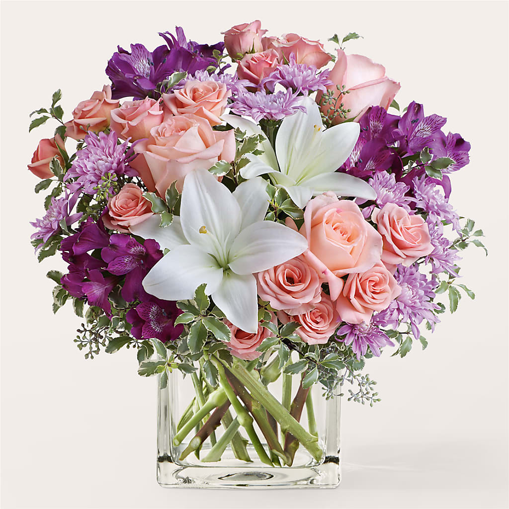 Mani Pedi Bouquet – WENDT'S POTS AND POSIES, Dunlap IA