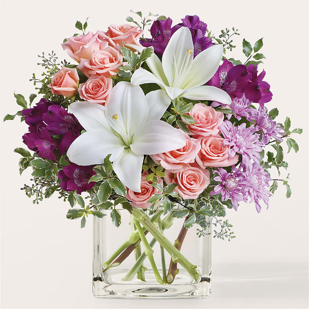 Mani Pedi Bouquet – WENDT'S POTS AND POSIES, Dunlap IA