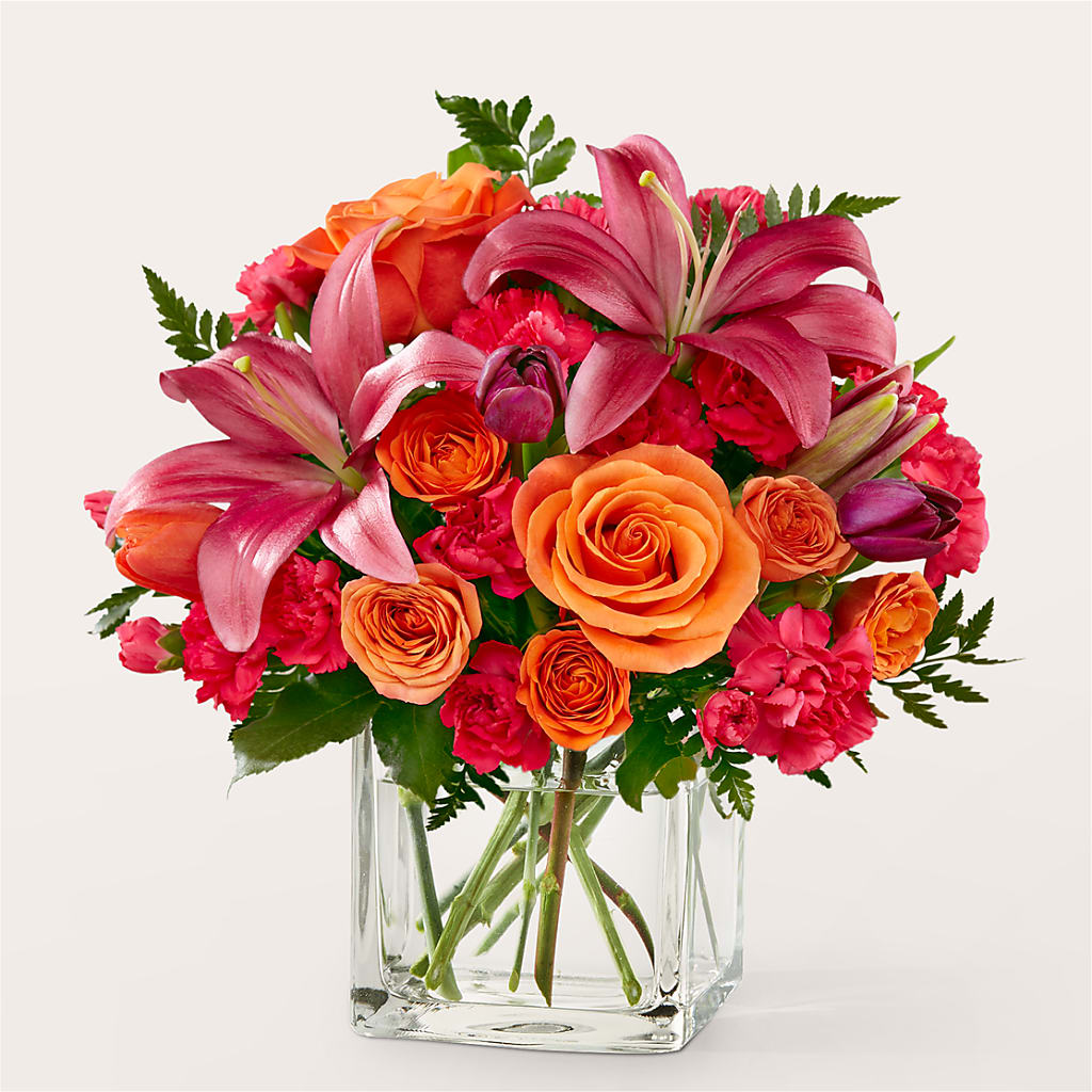 Lucky Lily Bouquet – WENDT'S POTS AND POSIES, Dunlap IA