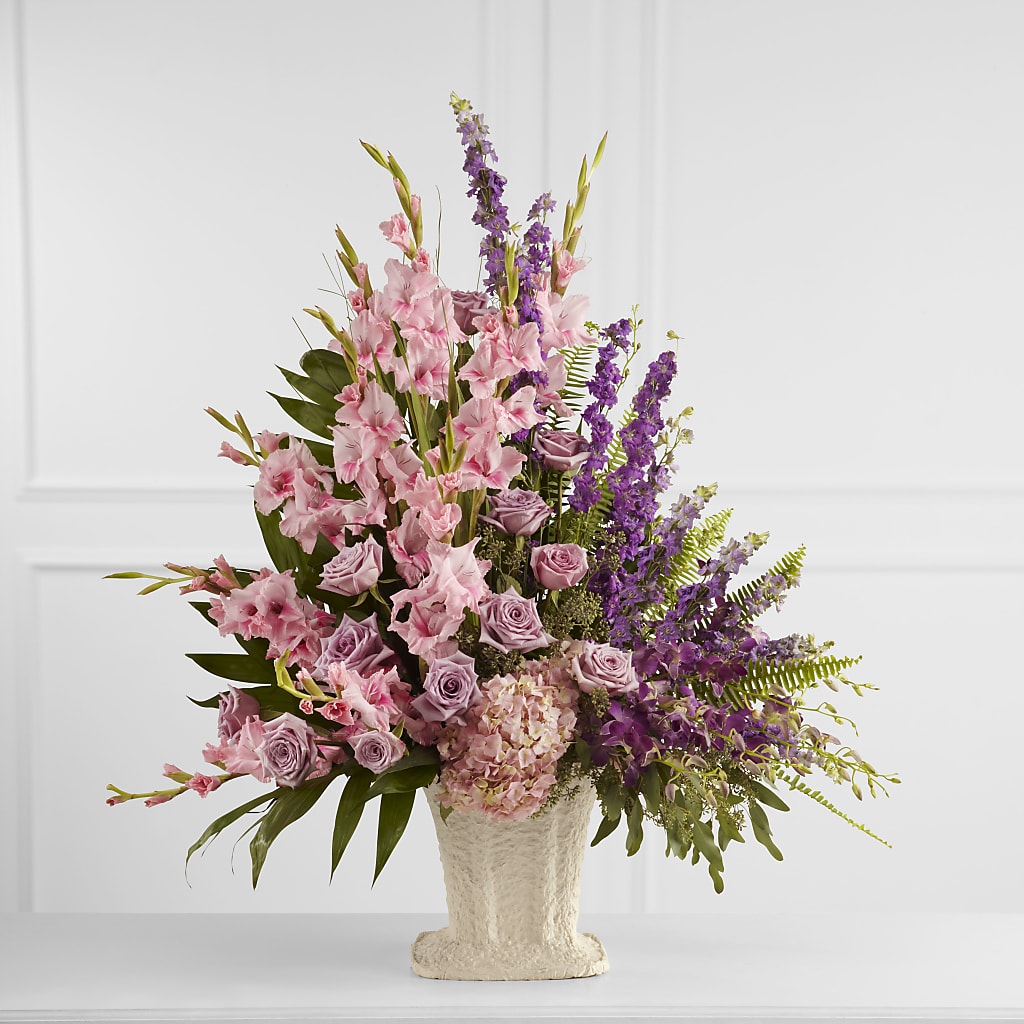 Flowing Garden Arrangement – WENDT'S POTS AND POSIES, Dunlap IA
