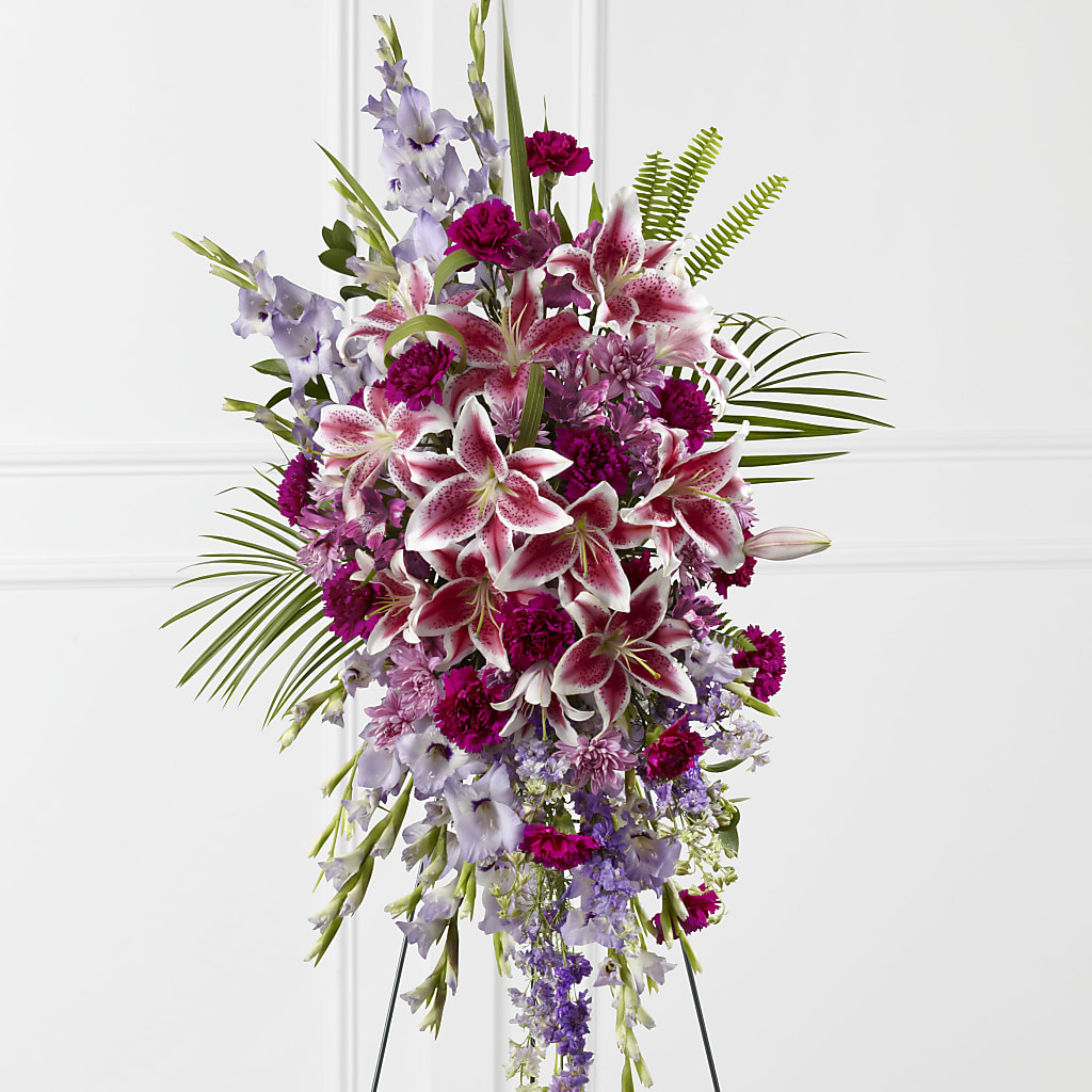 Tender Touch Standing Spray – WENDT'S POTS AND POSIES, Dunlap IA