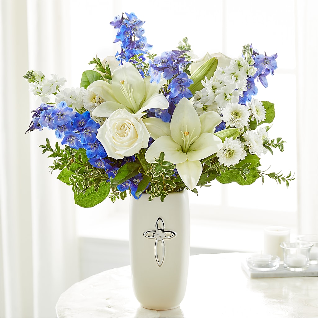 Heavenly Blossoms Bouquet – WENDT'S POTS AND POSIES, Dunlap IA