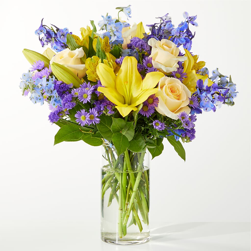 Limoncello Bouquet – WENDT'S POTS AND POSIES, Dunlap IA