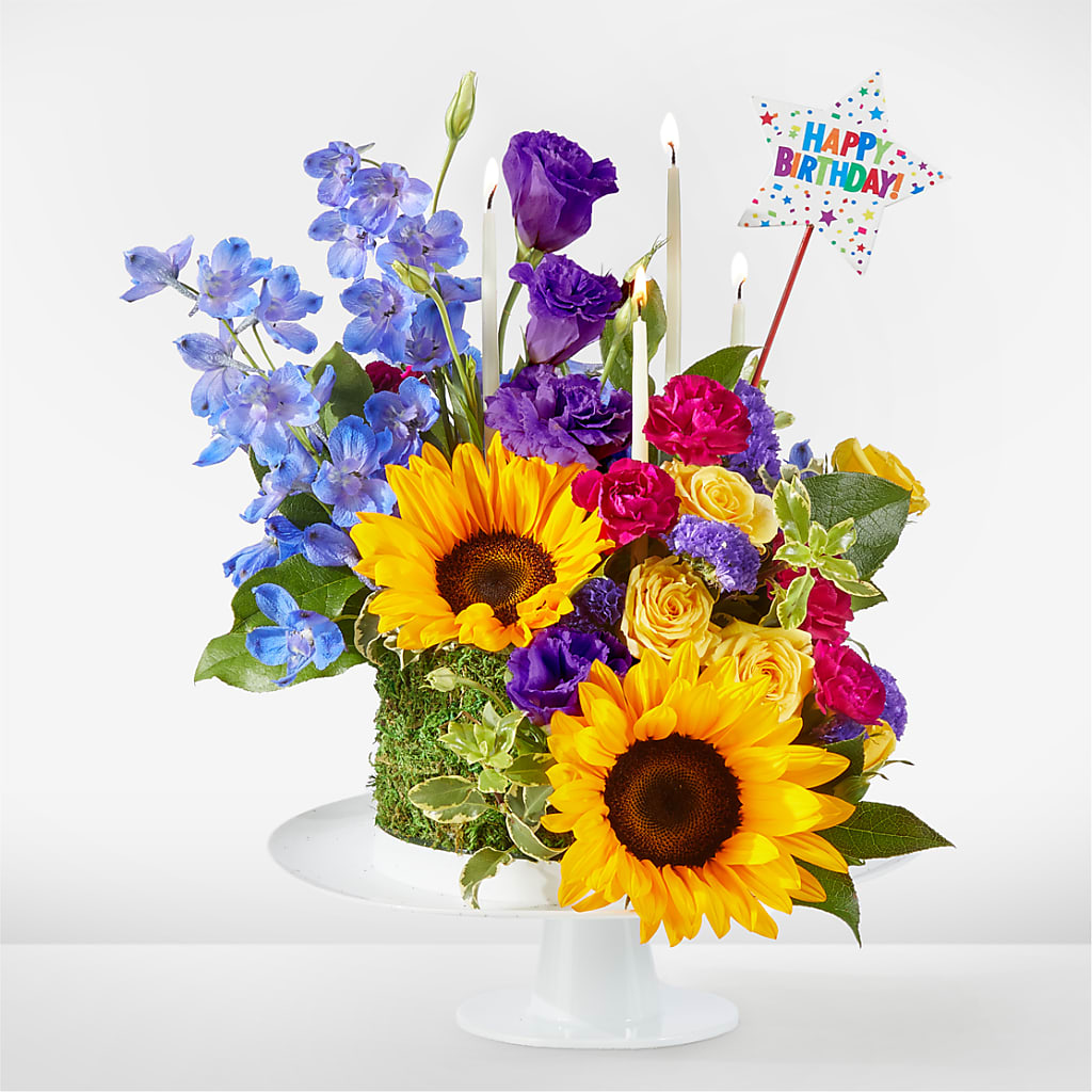 Star of the Day Floral Cake – WENDT'S POTS AND POSIES, Dunlap IA
