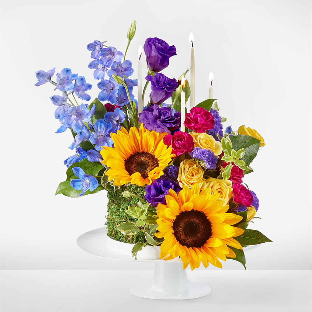 Star of the Day Floral Cake – WENDT'S POTS AND POSIES, Dunlap IA