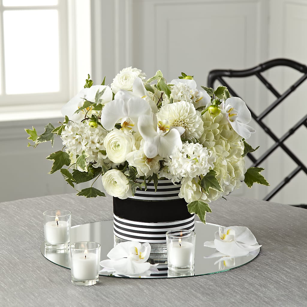 Solemnity Arrangement – WENDT'S POTS AND POSIES, Dunlap IA