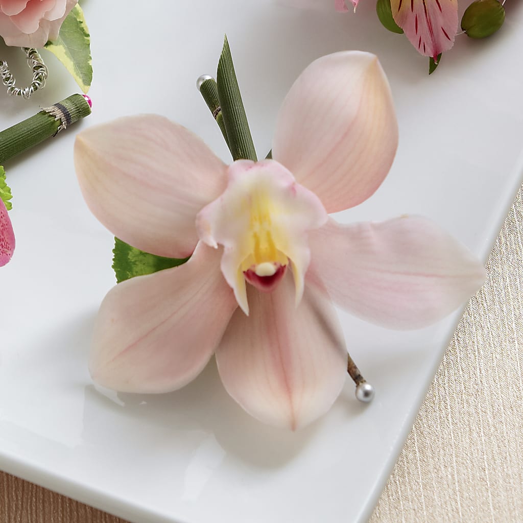 Pink Cymbidium Boutonniere – WENDT'S POTS AND POSIES, Dunlap IA