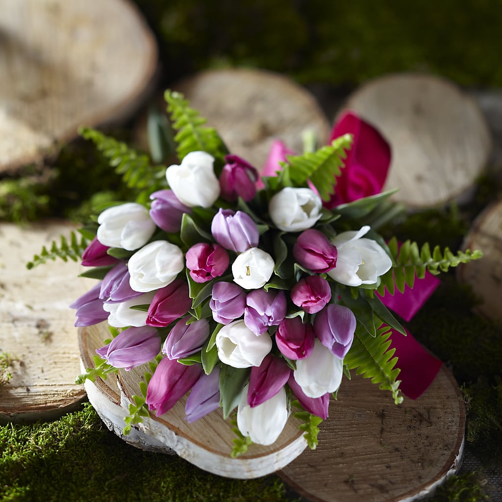Steal My Heart Bouquet – WENDT'S POTS AND POSIES, Dunlap IA
