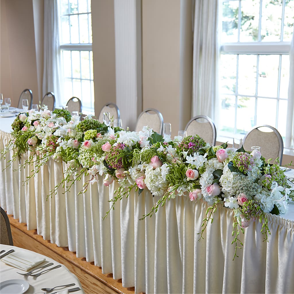 State of Joy Head Table Arrangement – WENDT'S POTS AND POSIES, Dunlap IA