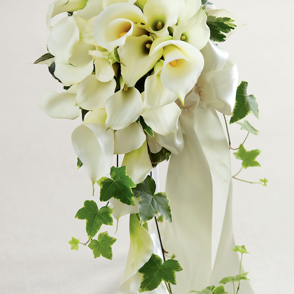 White Chapel Bouquet – WENDT'S POTS AND POSIES, Dunlap IA