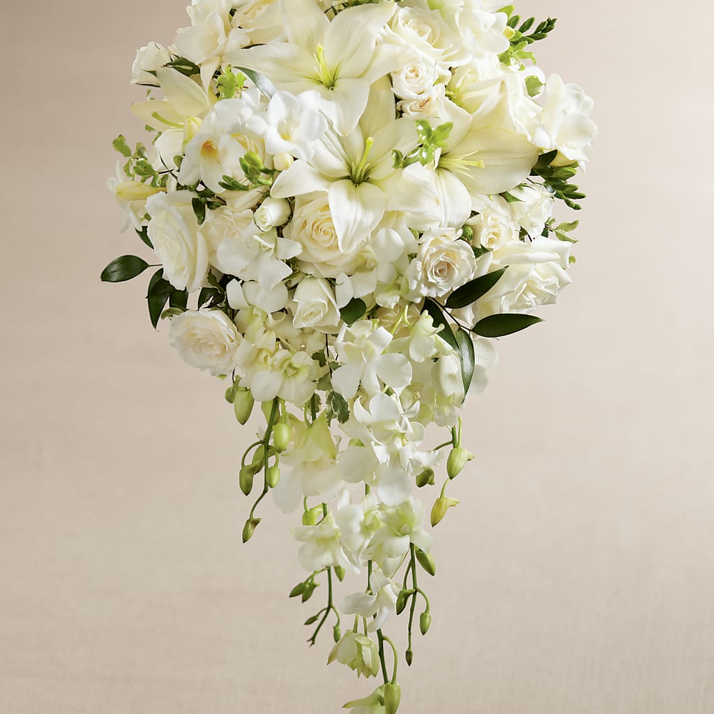 White Wonders Bouquet – WENDT'S POTS AND POSIES, Dunlap IA