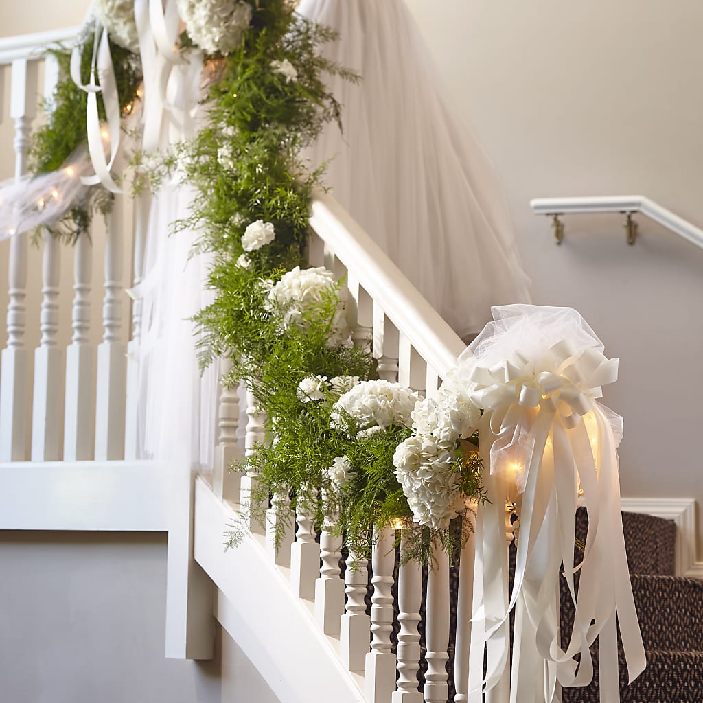 Champagne Dreams Garland – WENDT'S POTS AND POSIES, Dunlap IA