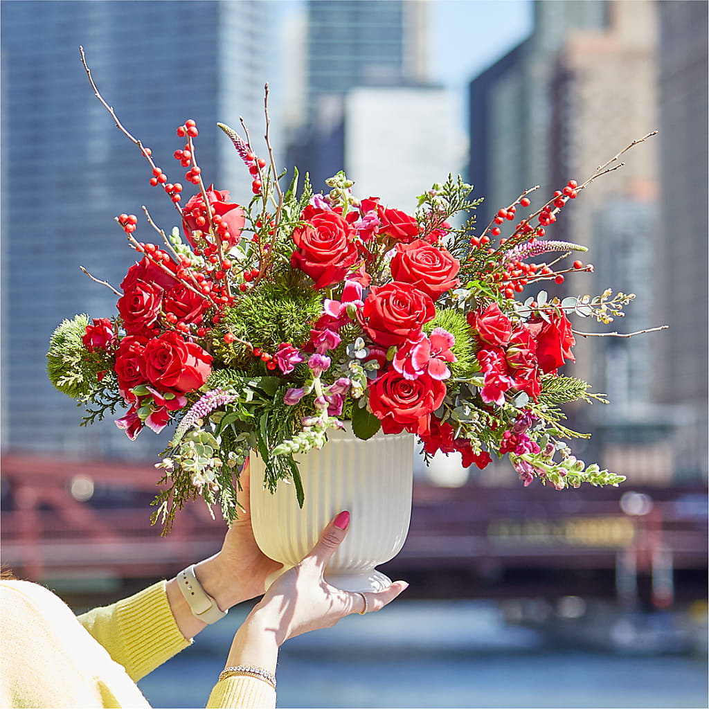 Big Red Bow Bouquet – WENDT'S POTS AND POSIES, Dunlap IA