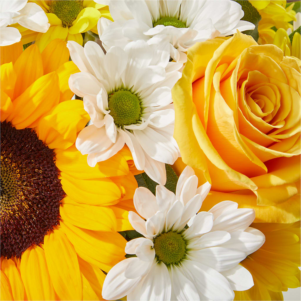 Be Happy Bouquet – WENDT'S POTS AND POSIES, Dunlap IA