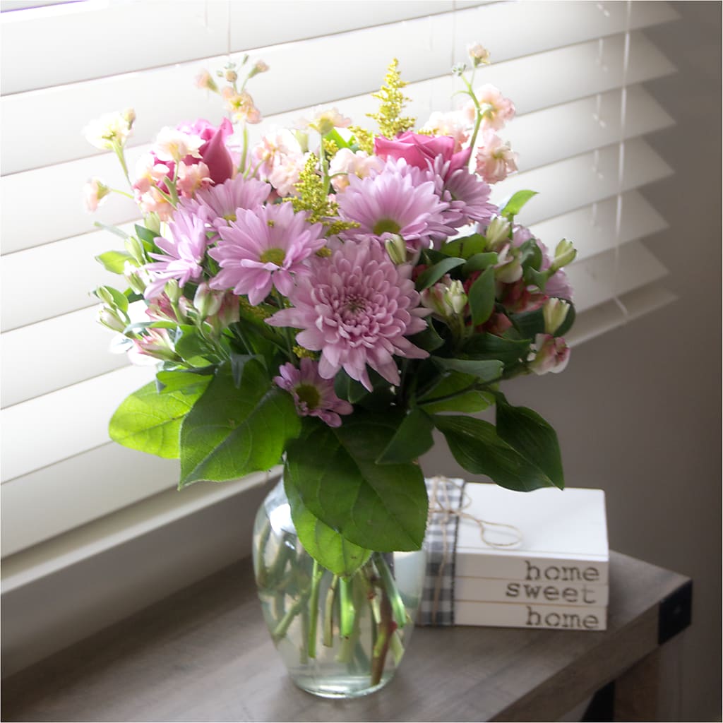 Pastel Tradition - A Florist Original – WENDT'S POTS AND POSIES, Dunlap IA