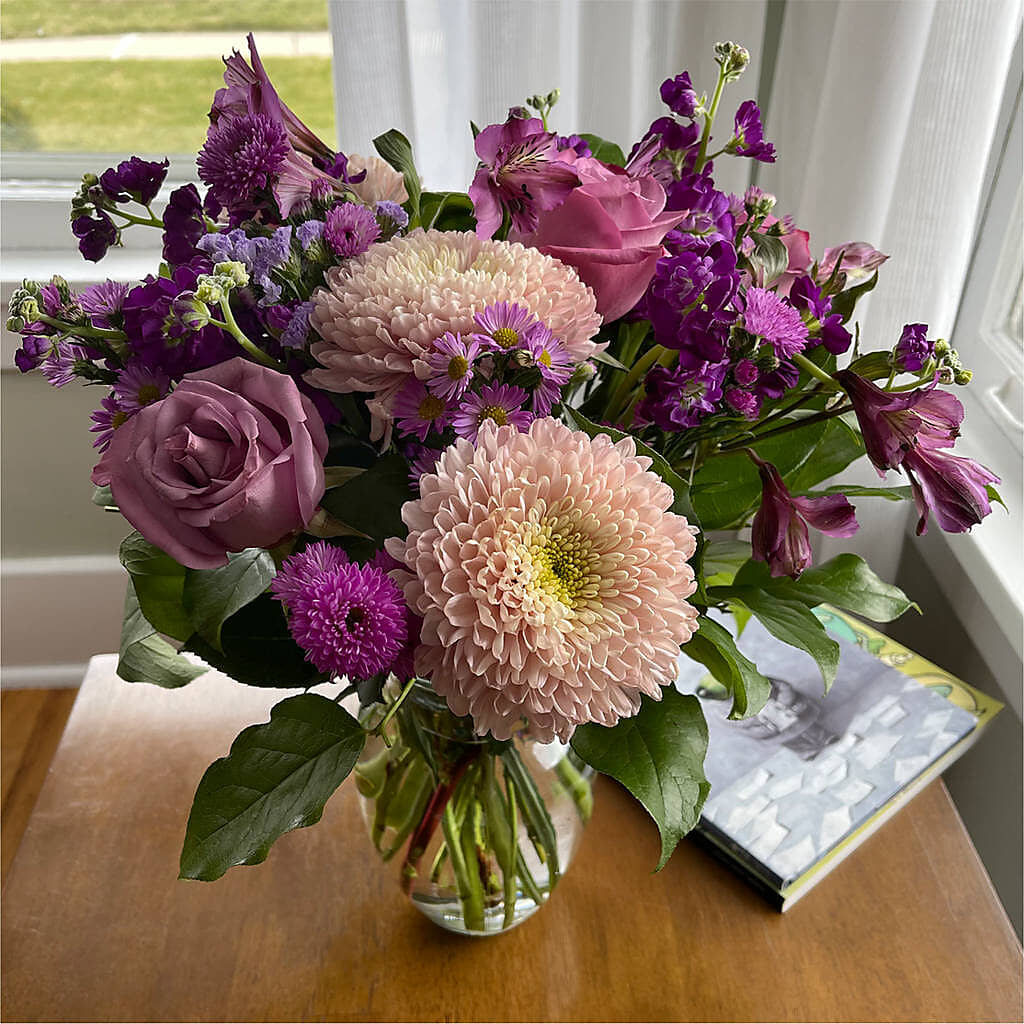 Ultraviolet Bouquet – WENDT'S POTS AND POSIES, Dunlap IA