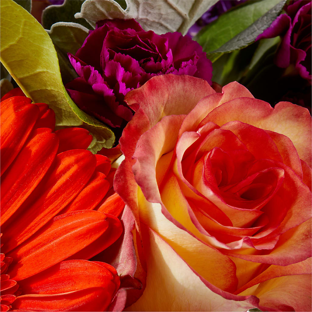 Sangria Bouquet – WENDT'S POTS AND POSIES, Dunlap IA