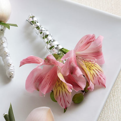 Pink Peruvian Lily Boutonniere – WENDT'S POTS AND POSIES, Dunlap IA